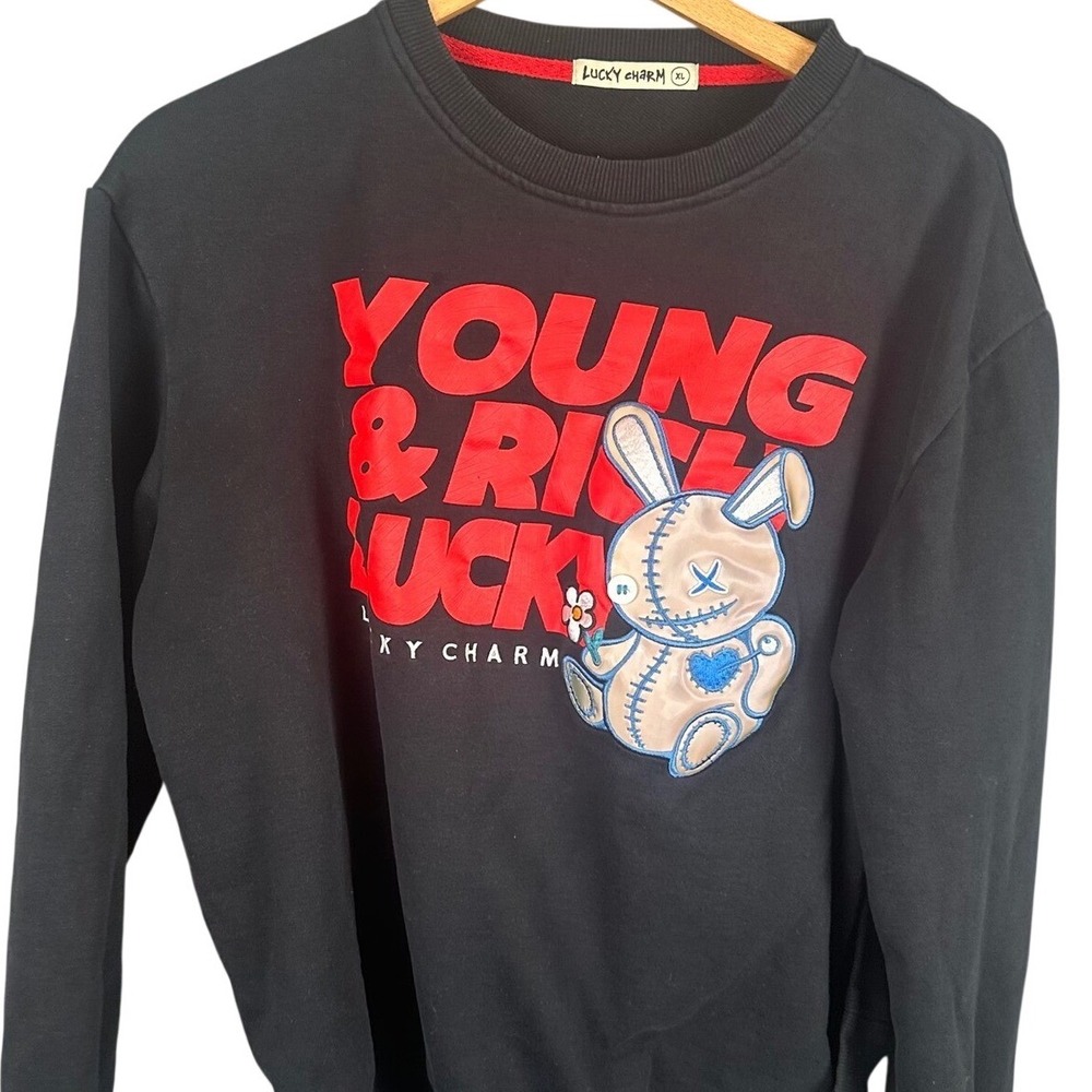 Lucky Charm Young & Rich Lucky Graphic Sweatshirt Black XL Cotton Crewneck